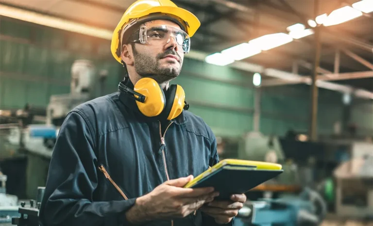 Calzado para soldadores y fundidores: Guía de protección extrema al calor
